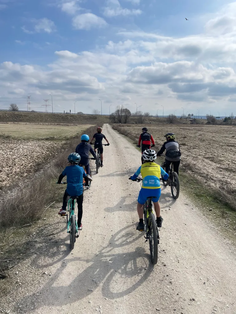 Zona Norte de Madrid | Grupo Familias | Nivel Inicio - Image 1